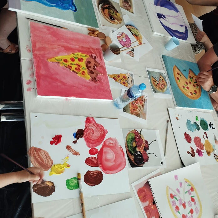 jem oczami i połykam wzrokiem